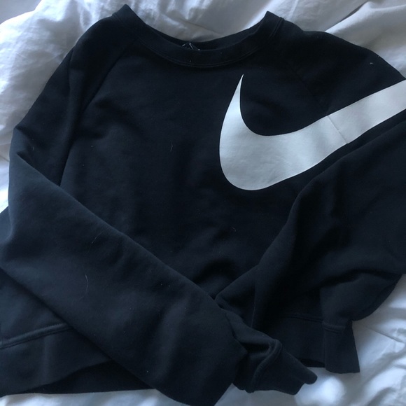 Nike sweater - Picture 2 of 3